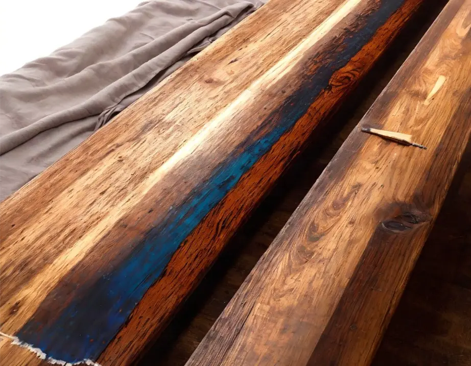 Dye or Stain The Wood